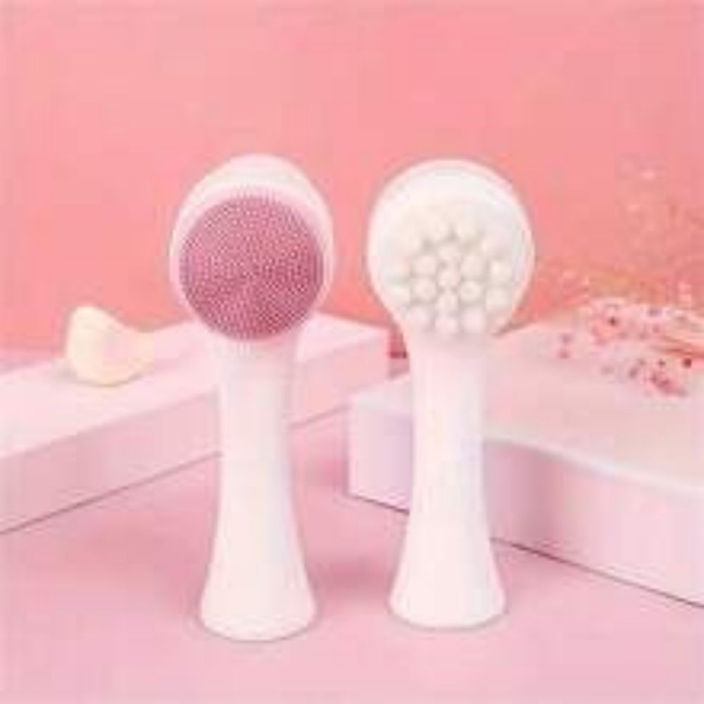 Soft Pet Grooming Brush for Shiny Fur and Relaxed Paws